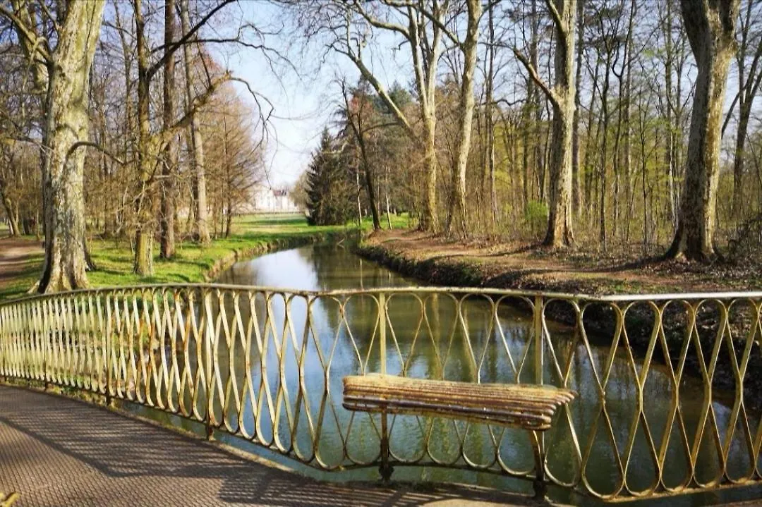 Escapadeveyloise-Nuit Romantique-Spa-Cine-Champagne Pont-de-Veyle